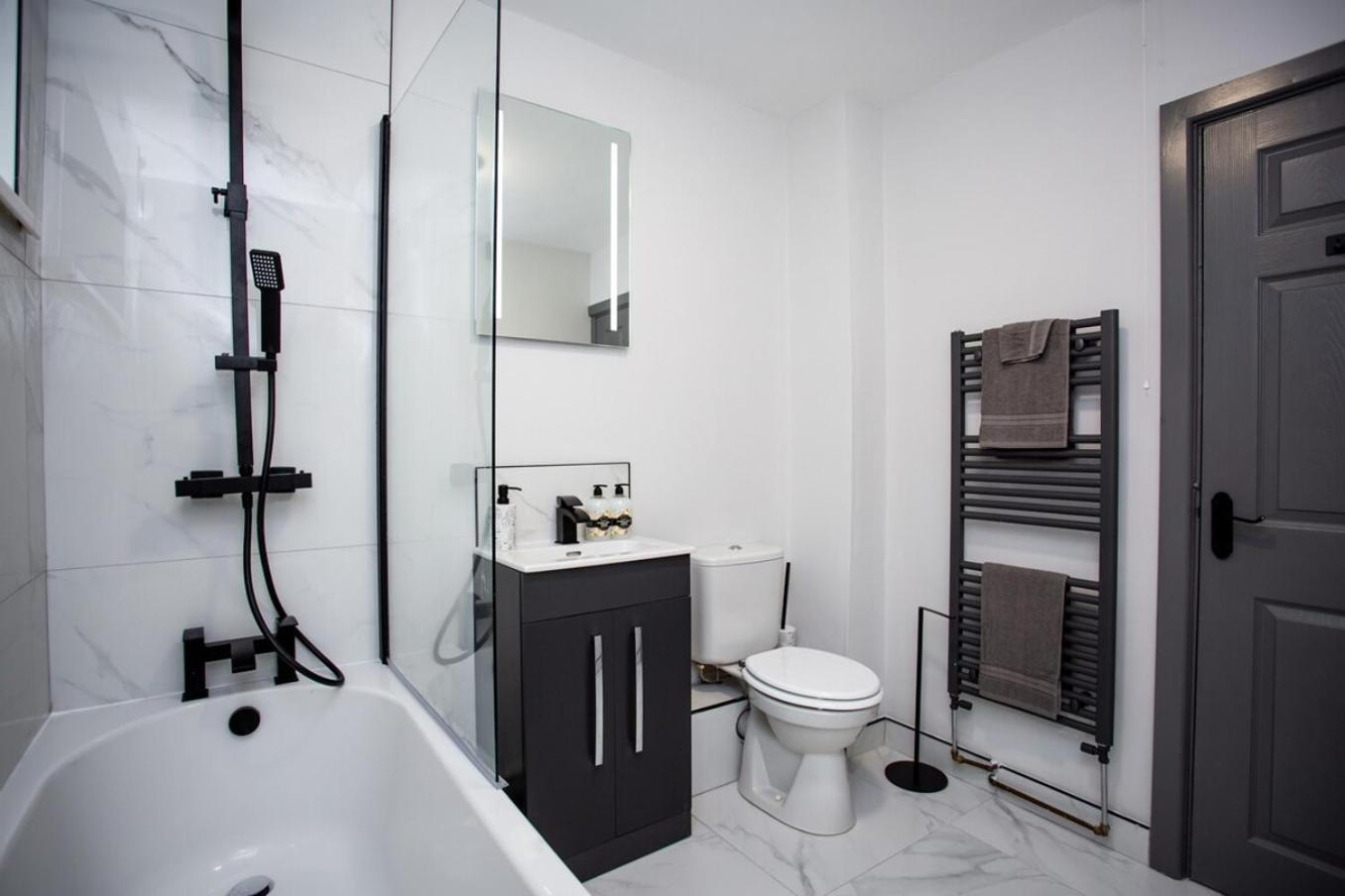 Heart Of South Shields Modern Interior 2 Bed Flat Apartment Westoe ภายนอก รูปภาพ